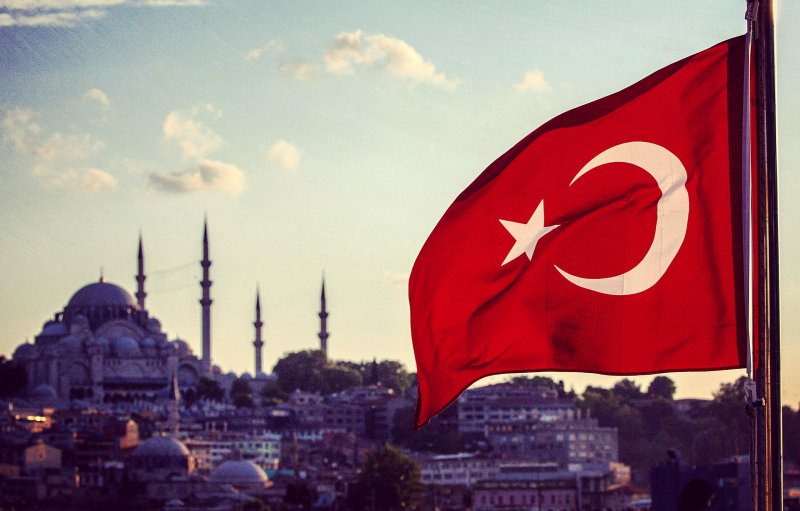 bandiera-turca-istanbul