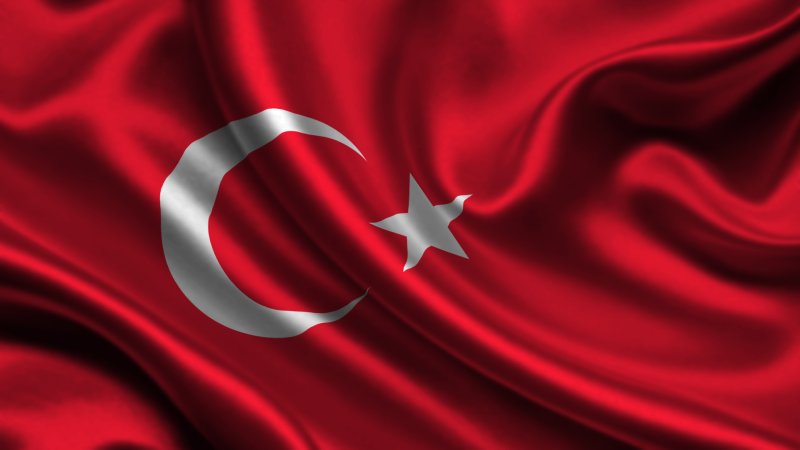 bandiera-turchia-mossa-vento