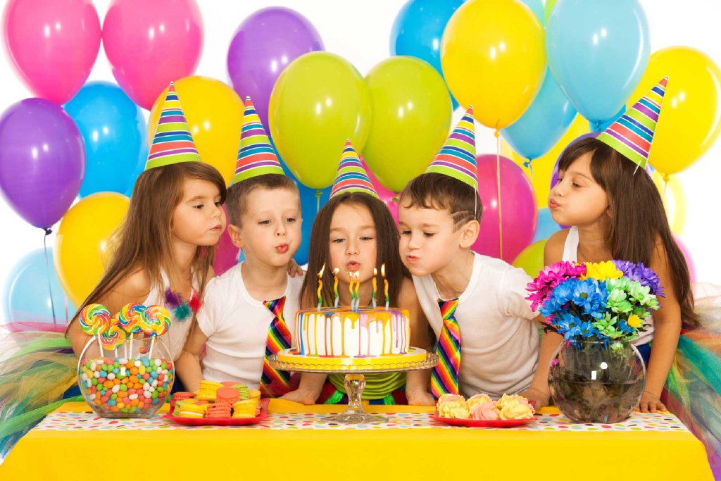 festa-compleanno-bambini-torta-candeline