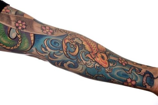 tatuaggio-giapponese-pesce-lago