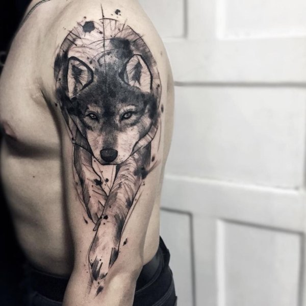 tatuaggio-realistico-cane-lupo-animali