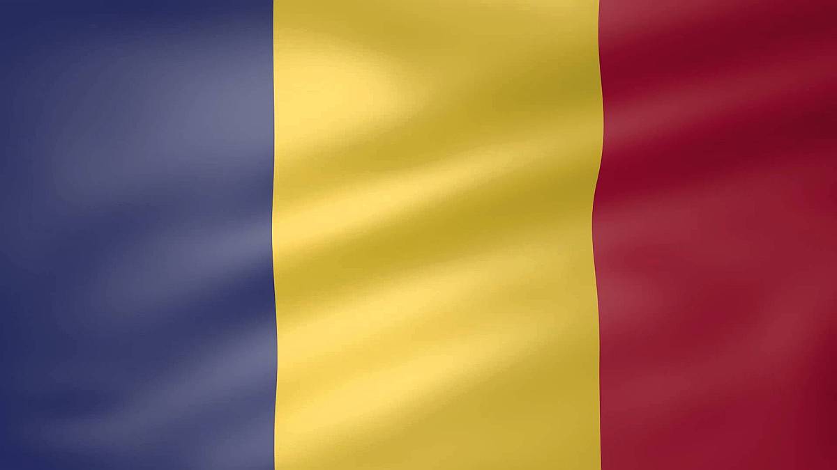 bandiera-rumena-mossa-vento