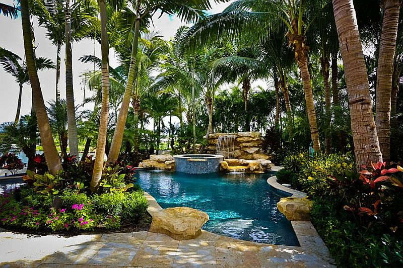 piscina-da-esterno-tropicale