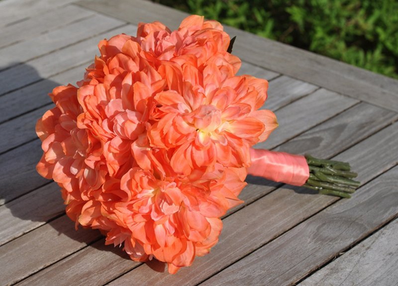 bouquet-arancione-per-matrimonio
