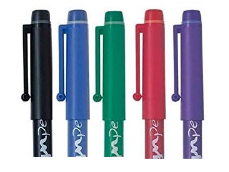 inchiostro-penna-nero-rosso-blu-verde-viola