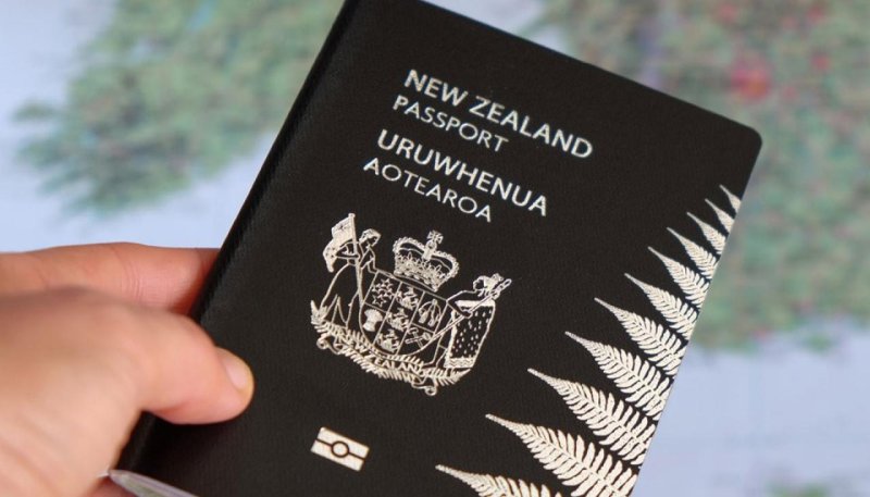 passaporto-nero-nuova-zelanda